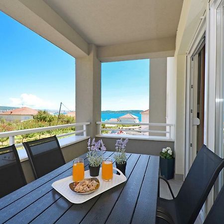 Ferienwohnung sunshine Trogir Exterior foto