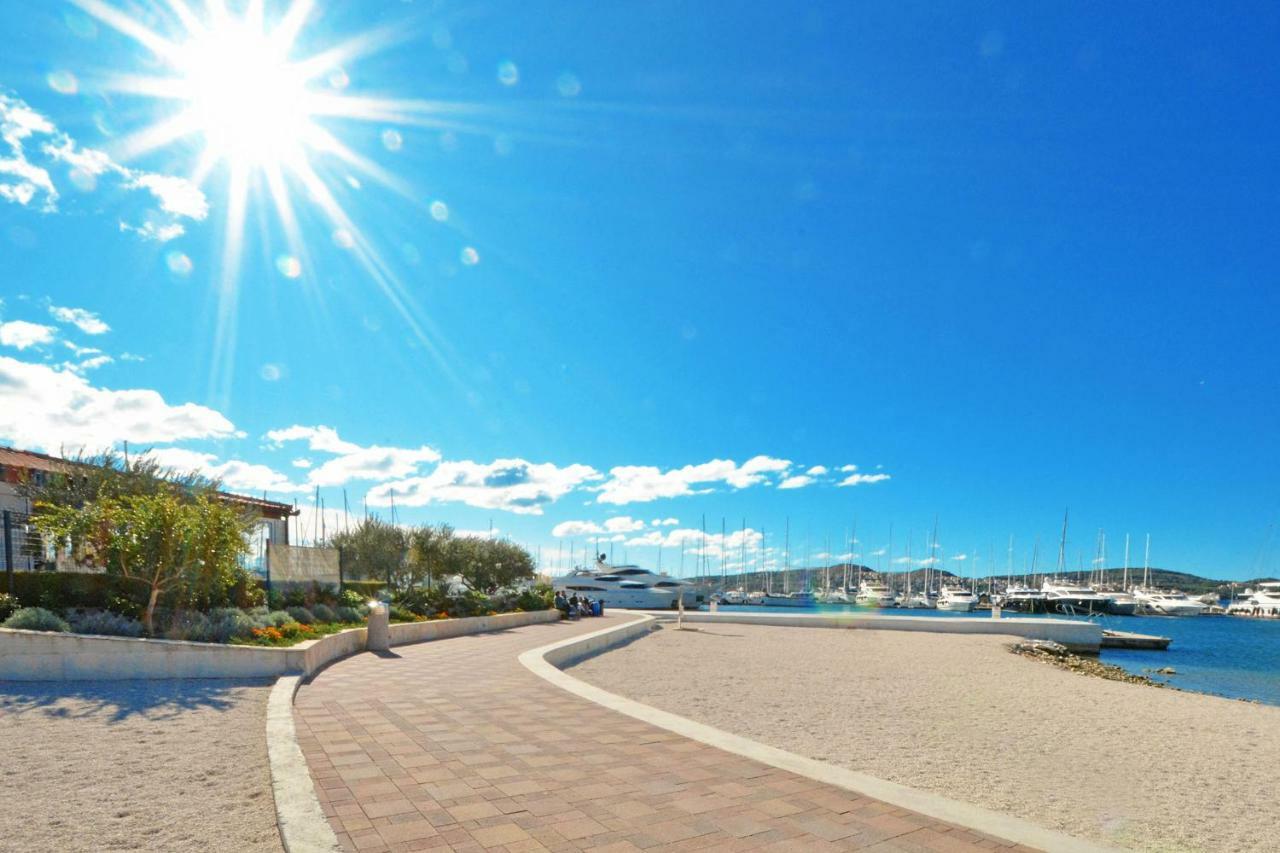 Ferienwohnung sunshine Trogir Exterior foto